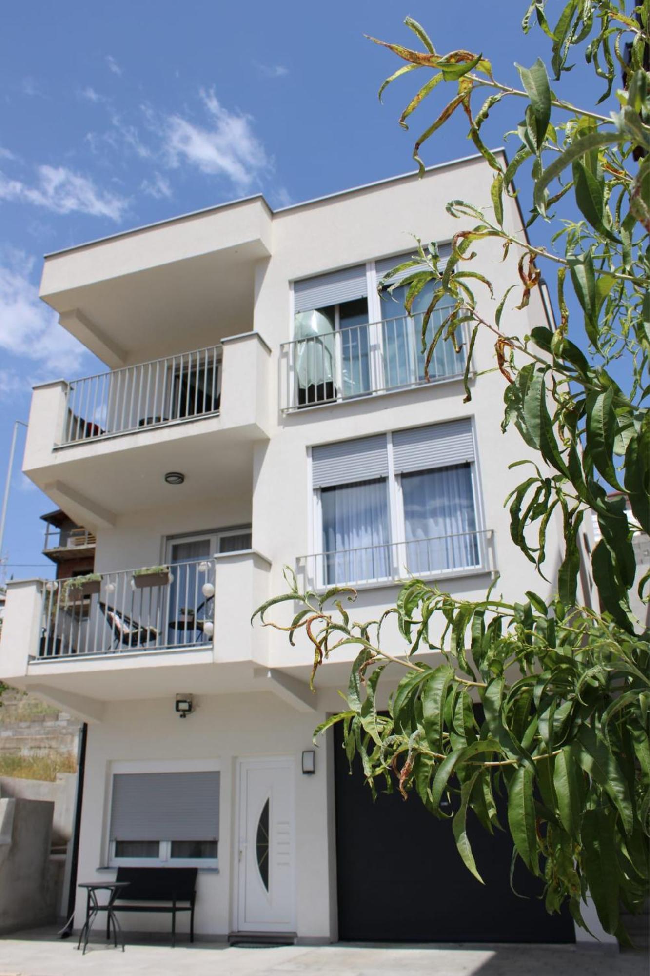 Apartment Merry - Free Garage & Parking Mostar Exterior foto